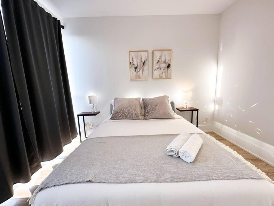 Elegant Suites - City Views, Lake View, Free Parking Toronto Exterior foto